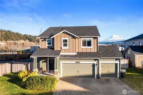 904 Sigafoos Ave NW, Orting, WA 98360