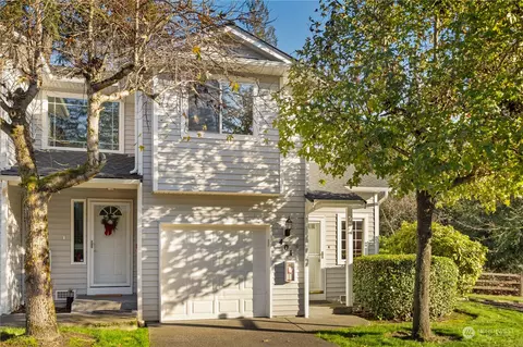 2220 S 336 St #401, Federal Way, WA 98003