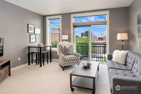 2414 1st Ave #508, Seattle, WA 98121