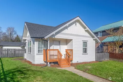 641 15th Ave, Longview, WA 98632
