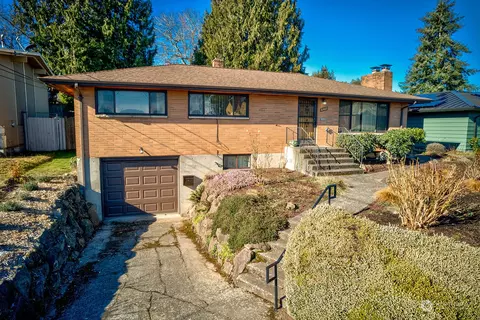 10429 61st Ave S, Seattle, WA 98178