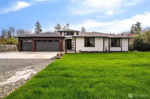 9409 214th Ave E, Bonney Lake, WA 98391