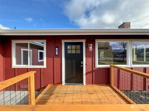 40 Valley View Dr, Sequim, WA 98382 photo 3