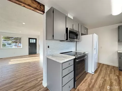40 Valley View Dr, Sequim, WA 98382 photo 13