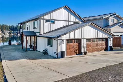 14416 SE 270th Pl, Kent, WA 98042