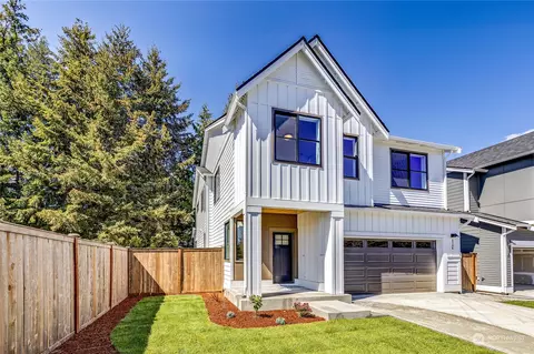 8732 Schoolway Pl NW, Silverdale, WA 98383