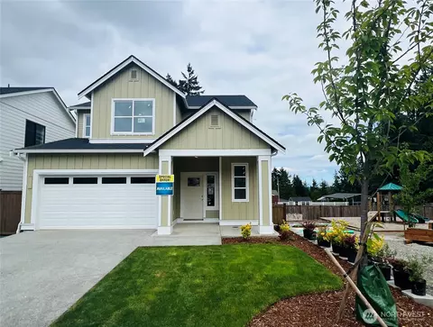 5021 NW Cedarside Loop, Silverdale, WA 98383