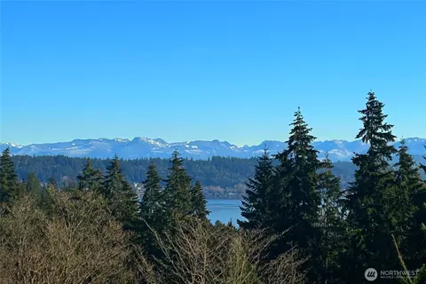 3424 161st Ct SE #43, Bellevue, WA 98008