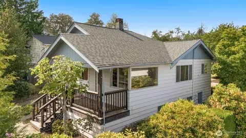 Exterior - 736 N 96th, Seattle, WA 98103 photo 3 of 11