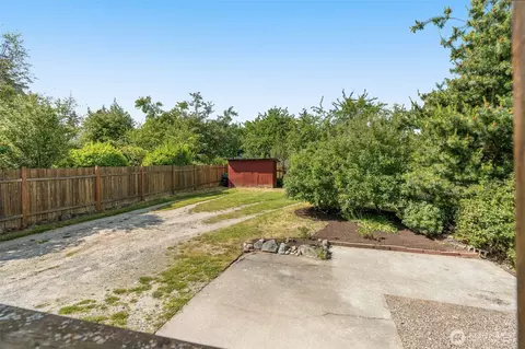 Exterior - 736 N 96th, Seattle, WA 98103 photo 10 of 11