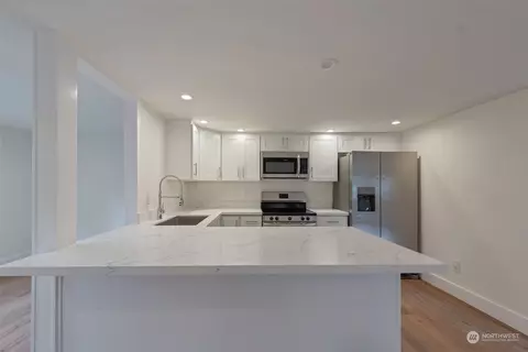4916 Vista Pl, Everett, WA 98203 photo 9