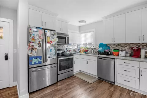 7710 Rainier Dr, Everett, WA 98203 photo 6