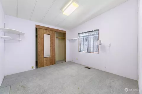 23632 Lake Dr E, Bothell, WA 98021 photo 22