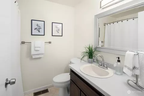 Bath - 24107 45th Ave SE, Bothell, WA 98021 photo 2 of 2
