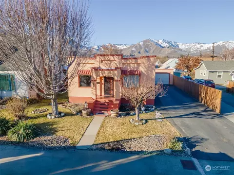 804 Kittitas St, Wenatchee, WA 98801