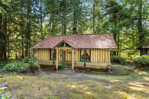 9 The Dalles, Greenwater, WA 98022