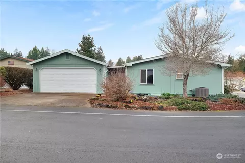 5081 E Gray Sea Eagle Ln SW, Olympia, WA 98512