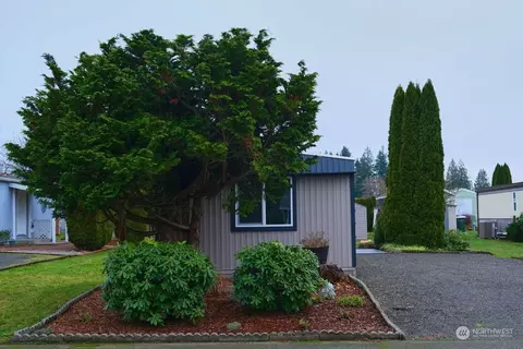 9900 Blomberg St SW #33, Olympia, WA 98512