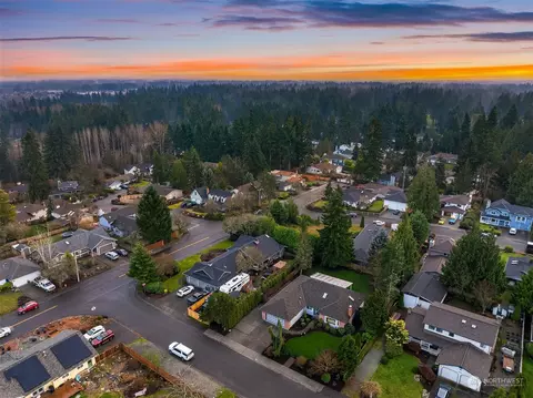 View/Area - 2216 138th Pl SE, Mill Creek, WA 98012 photo 3 of 6