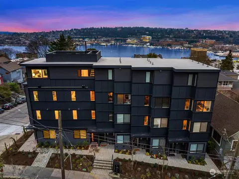 1426 Taylor Ave N, Seattle, WA 98119