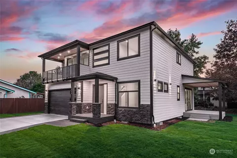 5935 S Bakerview Pl, Ferndale, WA 98248