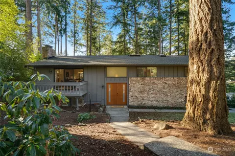 4902 88th Ave W, University Place, WA 98467