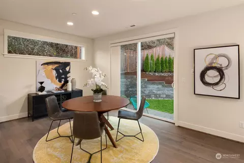 Dining - 12009 NE 173rd Ct, Bothell, WA 98011 photo 2 of 4