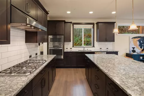 Kitchen - 12009 NE 173rd Ct, Bothell, WA 98011 photo 3 of 3