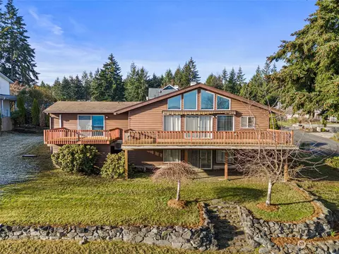 1268 Pilchuck Dr, Fox Island, WA 98333