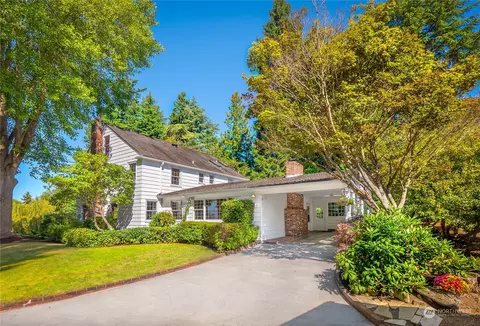 Exterior - 9722 Cherry St, Edmonds, WA 98020 photo 4 of 18