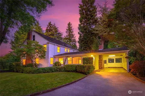 Exterior - 9722 Cherry St, Edmonds, WA 98020 photo 14 of 18