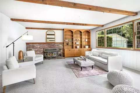 Living - 9722 Cherry St, Edmonds, WA 98020 photo 4 of 4