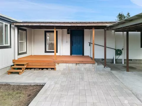 2817 E Myrtle St, Port Angeles, WA 98362