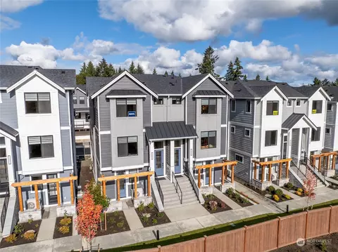 13321 NE 143rd Ct #67, Woodinville, WA 98072