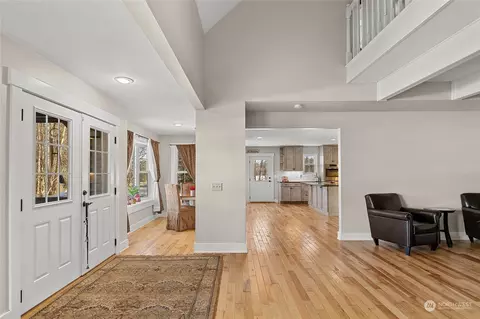 Entry Way - 3550 Nelson Siding Rd, Cle Elum, WA 98922 photo 1 of 4