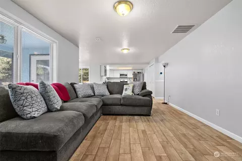 5911 Compton Loop SE, Lacey, WA 98513 photo 14