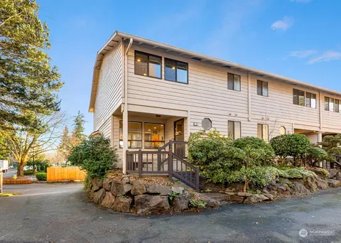 12426 SE 30th St #B4, Bellevue, WA 98005