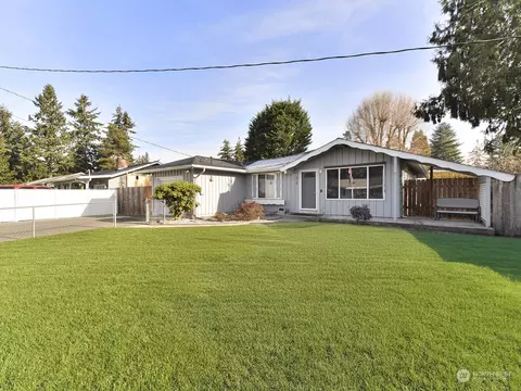 2710 Pike St SE, Auburn, WA 98002