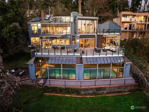 3809 W Mercer Way, Mercer Island, WA 98040