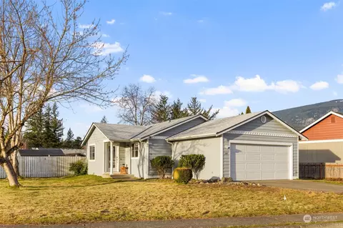 201 17th St, Gold Bar, WA 98251