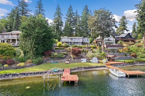 26208 135th Ave SE, Kent, WA 98042