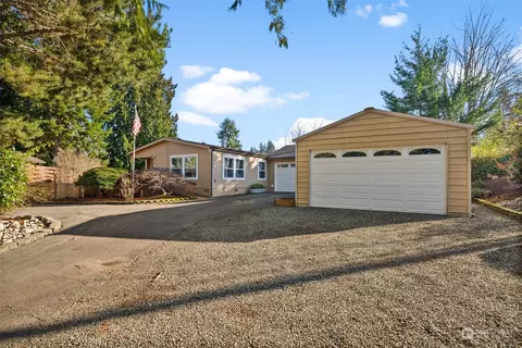3085 SE Anderson St SE, Port Orchard, WA 98366
