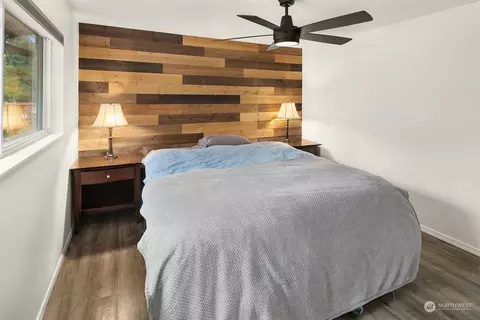 Bedroom - 17807 30th Dr SE, Bothell, WA 98012 photo 2 of 4
