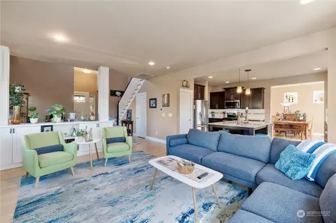 Living - 18118 40th Dr SE, Bothell, WA 98012 photo 2 of 2