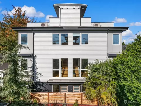 6014 41st Ave SW #D, Seattle, WA 98136