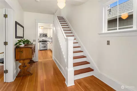 2001 Hoyt Ave, Everett, WA 98201 photo 5