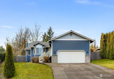 6159 Unrein Dr, Ferndale, WA 98248