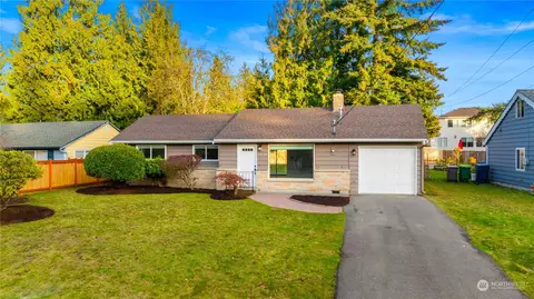 20929 49th Ave W, Lynnwood, WA 98036