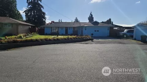 Exterior - 11329 2nd Pl W, Everett, WA 98204 photo 11 of 11