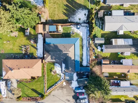 View/Area - 11329 2nd Pl W, Everett, WA 98204 photo 1 of 4